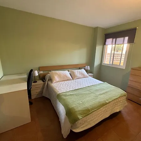 Costa Golf Коста-де-Антигуа